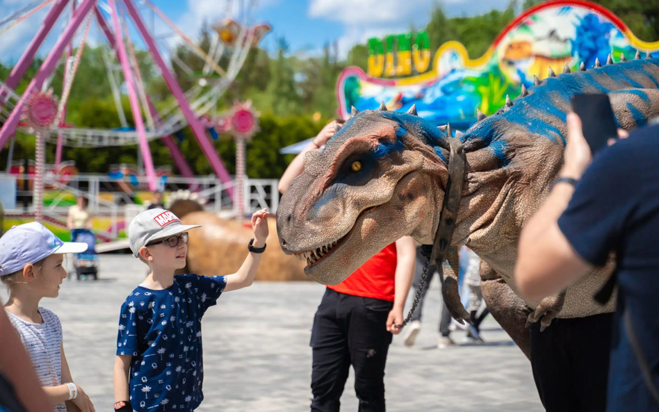 Park rozrywki Zatorland promuje filmowy przebój - „Jurassic World: Odrodzenie”
