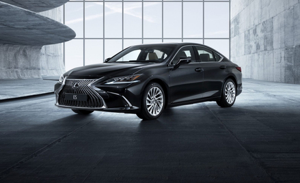 Lexus ES: Z przednim napędem