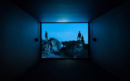 Agnieszka Polska, Future Days, 2013, wideo, kolaż na papierze