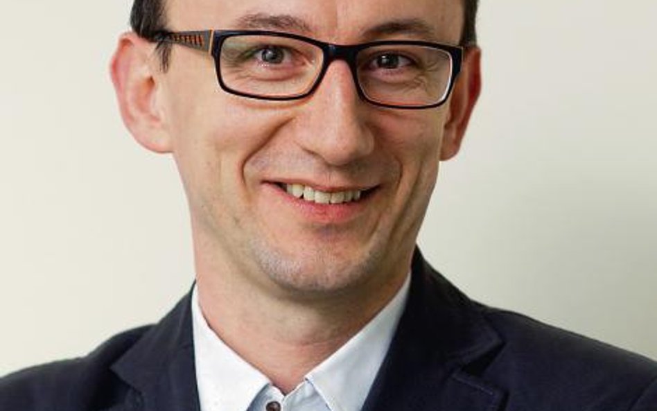 Konrad Łapiński, zarządzający Total FIZ, już od paru miesięcy stawia na akcje.