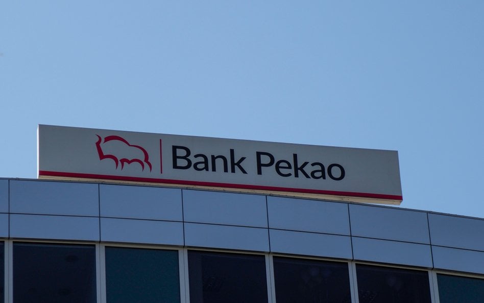 Bank Pekao z apetytem na 200 zł