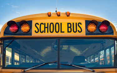 Czternastolatek ukradł szkolny autobus i uciekał przed policją