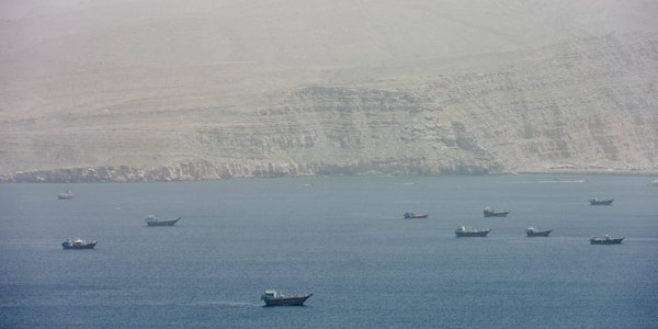 Ropa drożeje, ale rynki nie wystraszyły się nowej blokady Cieśniny Ormuz
