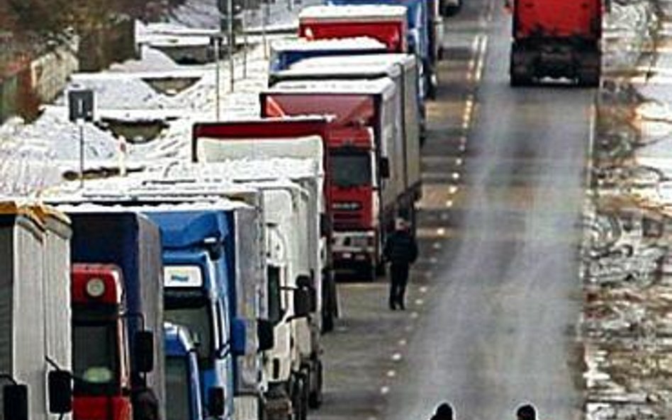 Protest związków zawodowych celników trwa od 12 kwietnia. Zapowiadają, że podczas mistrzostw Europy 