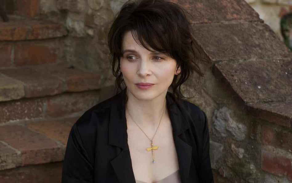 Juliette Binoche przyciąga klientów.