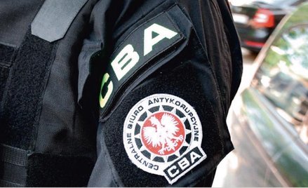 Mimo, że Ministerstwo Zdrowia powiadomiło CBA o zakupie 120 tys. maseczek, Biuro nie zrobiło nic z t