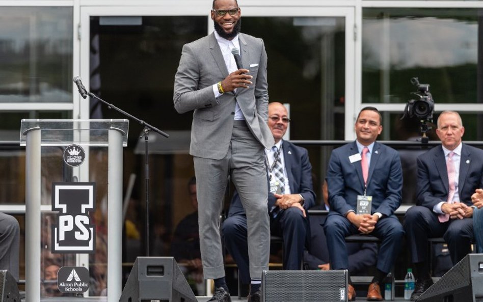 LeBron James: Trump używa sportowców, by podzielić kraj
