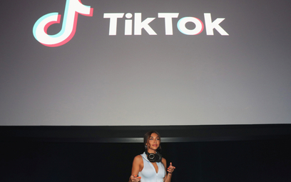 Chantel Jeffries występuje podczas uroczystości wprowadzenia TikTok na rynek amerykański