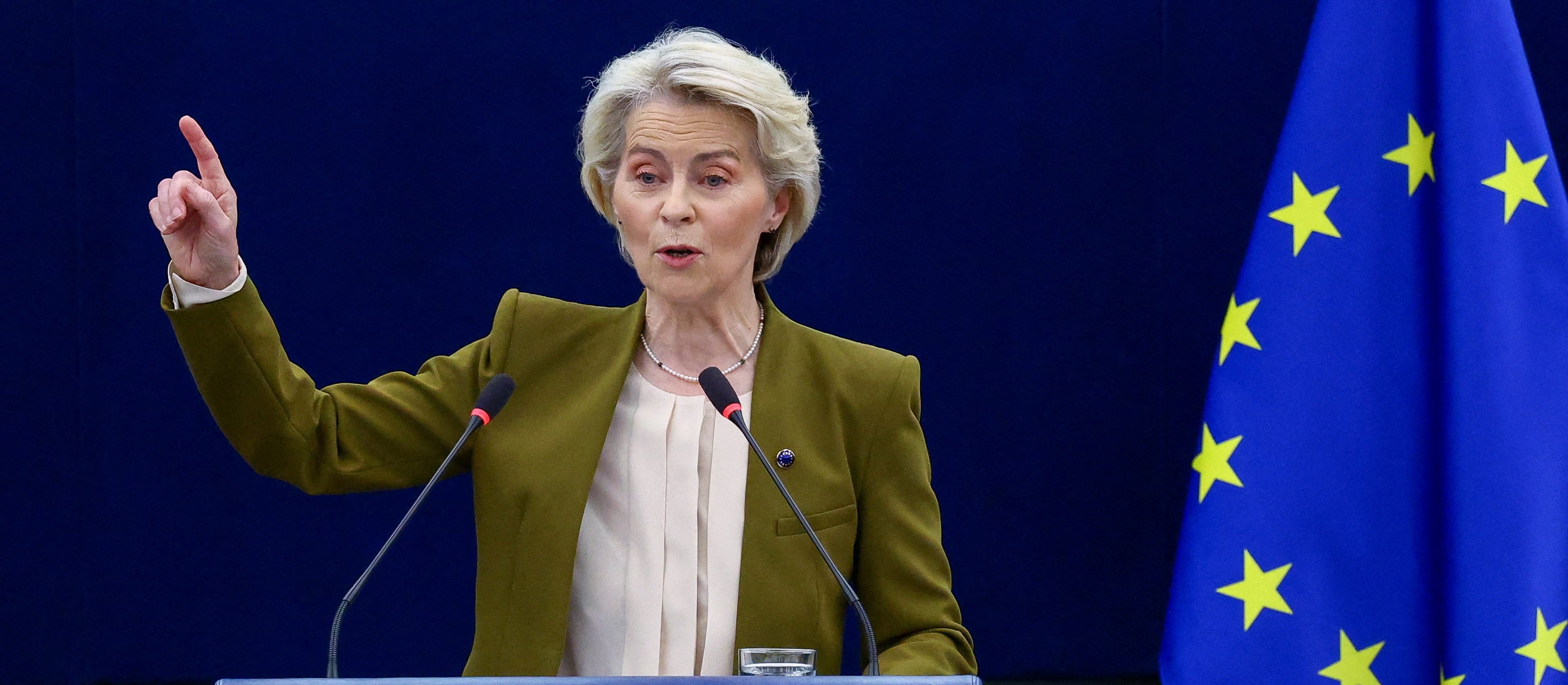 Elektryki nie tak szybko? Bruksela pod presją