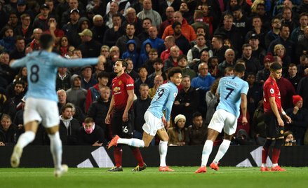 Derby Manchesteru dla City. Dwa gole Lewandowskiego