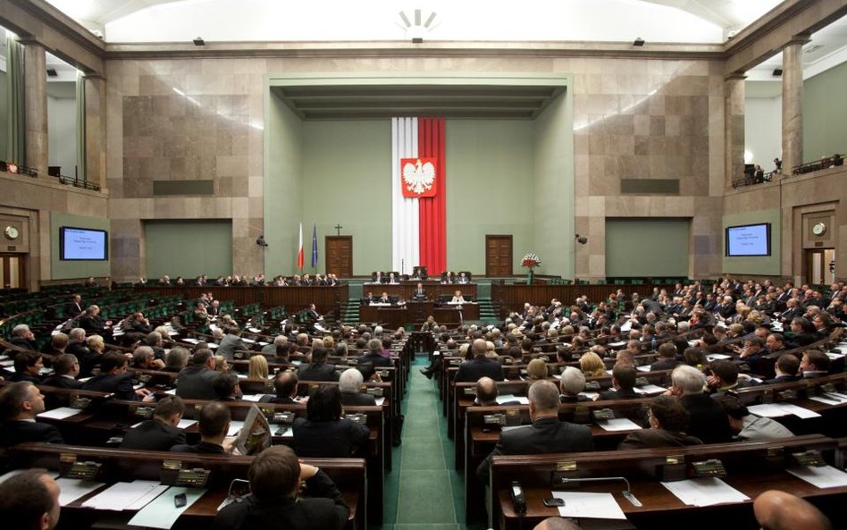 Absolutorium dla rządu; Sejm przyjął sprawozdanie ws. budżetu