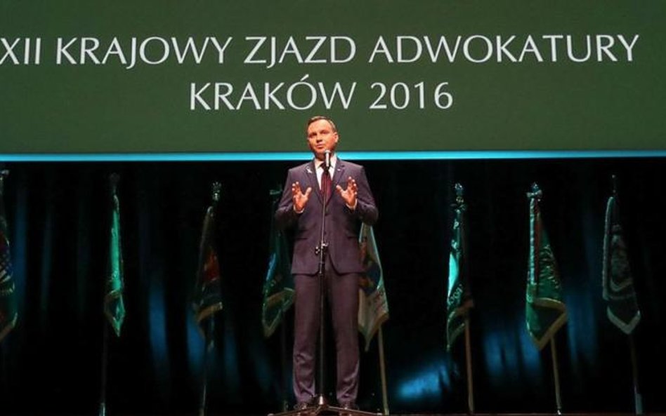 Andrzej Duda, prezydent RP, podczas wystąpienia apelował do adwokatów o obiektywizm w ocenach polity