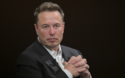Elon Musk zmienił nazwę serwisu Twitter na X. Projekt logotypu przesłał jeden z użytkowników Twitter