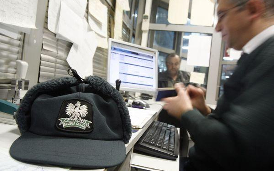 Przeniesiony celnik dostanie urlop okolicznościowy