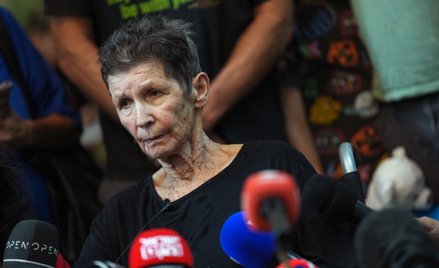 85-letnia Izraelka Joszewed Lifszyc na konferencji prasowej w Tel Awiwie po uwolnieniu przez Hamas