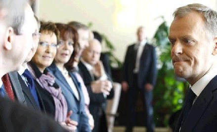 Koalicjanci rozważają zmiany ministerstw i ujednolicenie ich struktur. Na zdjęciu Donald Tusk i mini