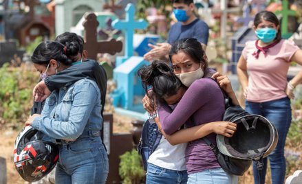 Dzieci mają niemal o połowę niższe ryzyko zakażenia koronawirusem