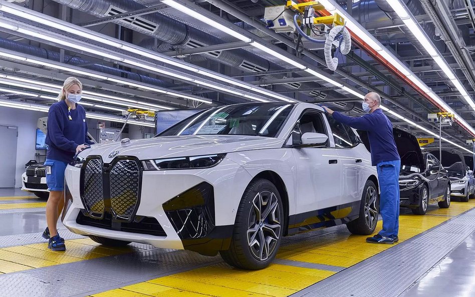BMW zawarło bezpośrednie umowy z producentami półprzewodników
