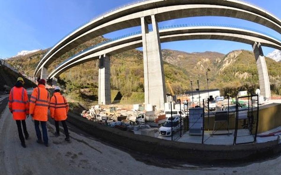 Tunel z Włoch do Francji w budowie