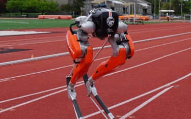 Robot pobił rekord w biegu na 100 metrów. To dopiero początek
