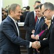 Premier Donald Tusk (L) i minister sprawiedliwości Adam Bodnar (P) podczas posiedzenia rządu w KPRM 