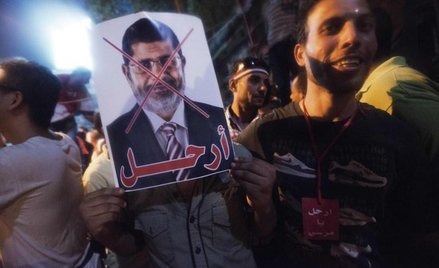 Zachód nie powinien liczyć, że wojsko wprowadzi stabilność