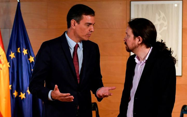 Premier Pedro Sanchez i ekscentryczny lider Podemos Pablo Iglesias szukają wspólnego języka