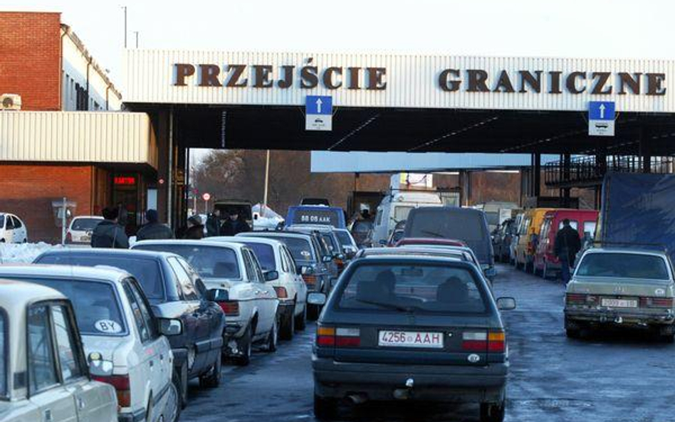 Wdrożenie na polskich przejściach granicznych Wizowego Systemu Informacyjnego (VIS) przebiegło bez z