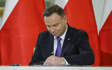 Andrzej Duda podpisał ustawę dotyczącą cen prądu w 2023 roku