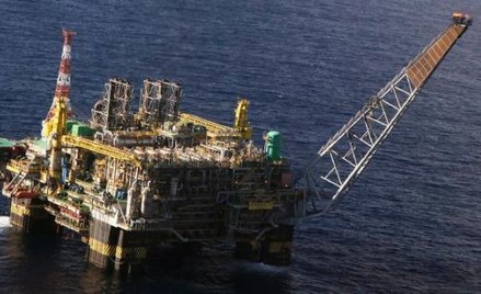 Platforma Petrobras na brazylijskim szelfie