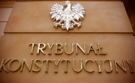 Wyrok Trybunału ws. nowelizacji ustawy o TK: PiS przegrywa, konflikt trwa