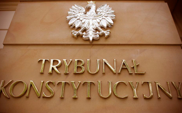 Wyrok Trybunału ws. nowelizacji ustawy o TK: PiS przegrywa, konflikt trwa