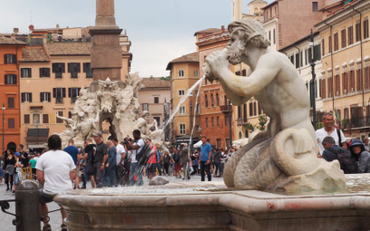 Rzym chce więcej zarabiać na turystach. Podnosi podatek