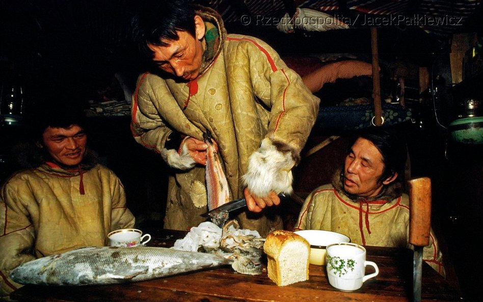 Stroganina, zakąska Czukczów