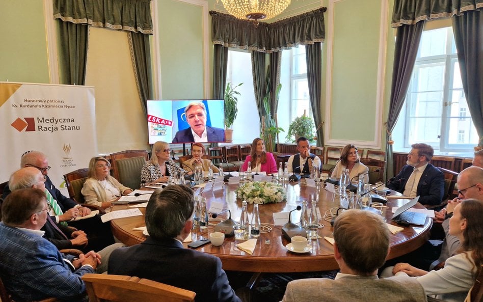 Czas na ekspercką analizę systemów opieki zdrowotnej – podkreślali uczestnicy debaty