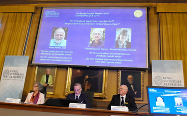 Nobel z fizyki dla 96-latka za "pęsety optyczne"