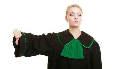 Adwokatura nie powinna pouczać władzy