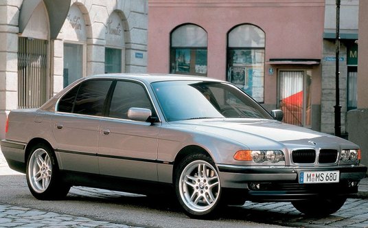 BMW 740i z 1999 r.