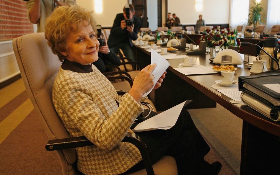 Luty 2007 r. Wicepremier i minister finansów podczas posiedzenia rządu Jarosława Kaczyńskiego