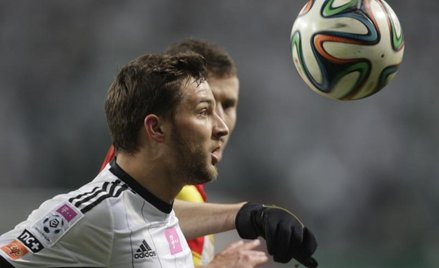 Ekstraklasa się bogaci