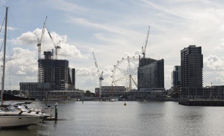 Port w Melbourne sprzedany