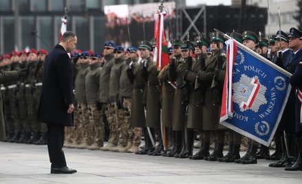 Karol Nawrocki przed Grobem Nieznanego Żołnierza
