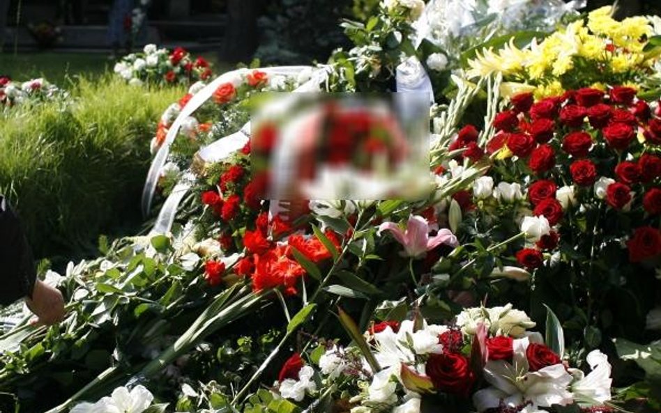 Zwolnij podwładnego na pogrzeb ojca w sobotę