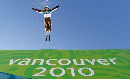 Kanada, Whistler. Finisz olimpijskiego wyścigu narciarskiego kobiet na 15 km