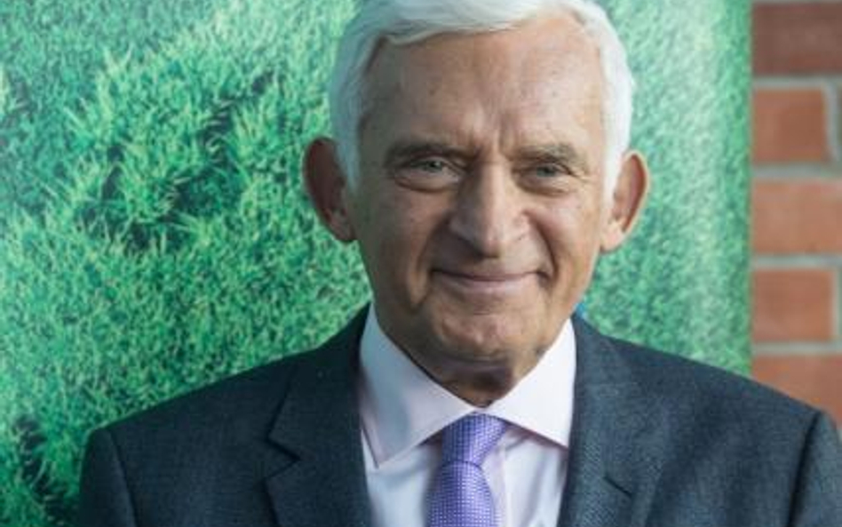 Jerzy Buzek: Europa potrzebuje amerykańskiego gazu