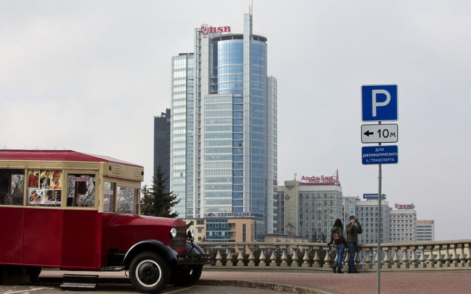 Cyfrowy rubel pod ostrzałem UE. Łukaszenko szuka wyjścia z sankcji