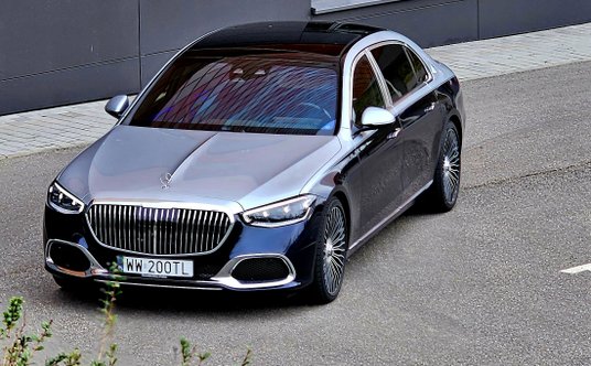 Mercedes-Maybach S580