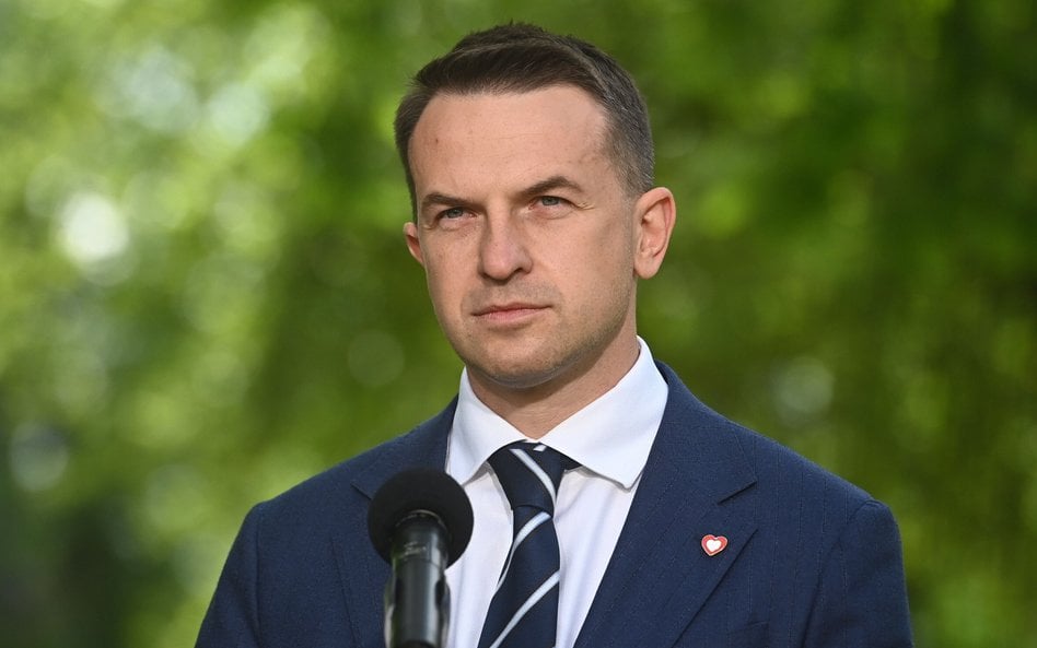 Dotychczasowy minister ds. Unii Europejskiej Adam Szłapka, nowy rzecznik rządu Donalda Tuska