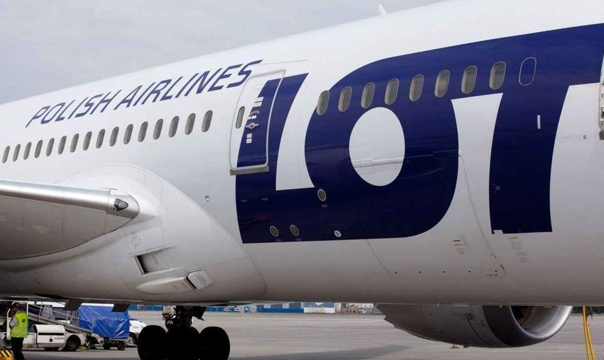 Czy LOT jest w fazie finansowego wznoszenia