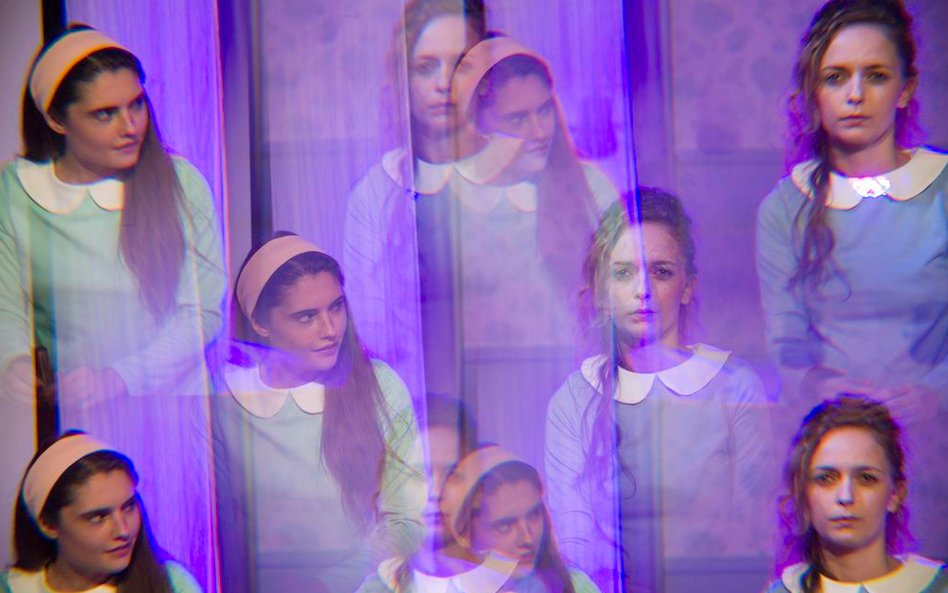 Teatr im. Żeromskiego z Kielc pokaże „Kieł” Marcina Cecki na podstawie filmu Efthymisa Filippousa i 